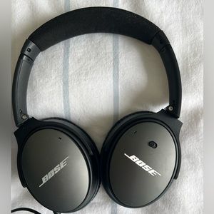 Bose Noise Cancelling Headphones